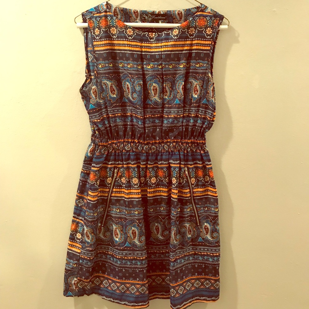 Large colorful dress with zipper pockets